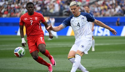 Švicarska - BiH 4:1: Aduti s klupe donijeli pobjedu Švicarskoj, BiH utakmicu završila s desetoricom