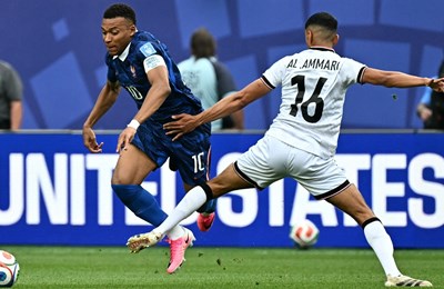 Francuska - Irak 3:0: Niti oluja nije zaustavila Francuze, skromni Iračani kažnjeni za velike pogreške