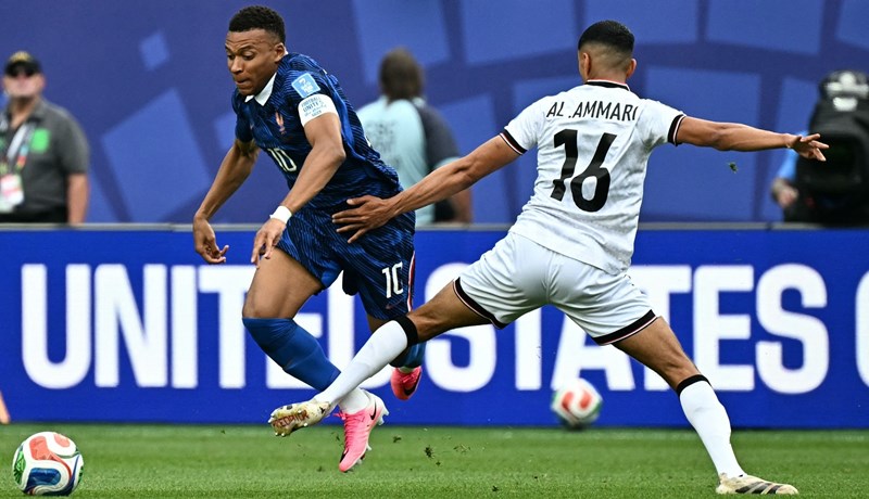 Francuska - Irak 3:0: Niti oluja nije zaustavila Francuze, skromni Iračani kažnjeni za velike pogreške