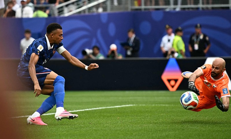 Igrač utakmice - Kylian Mbappe: Sjajni Francuz poigravao se s obranom Iračana