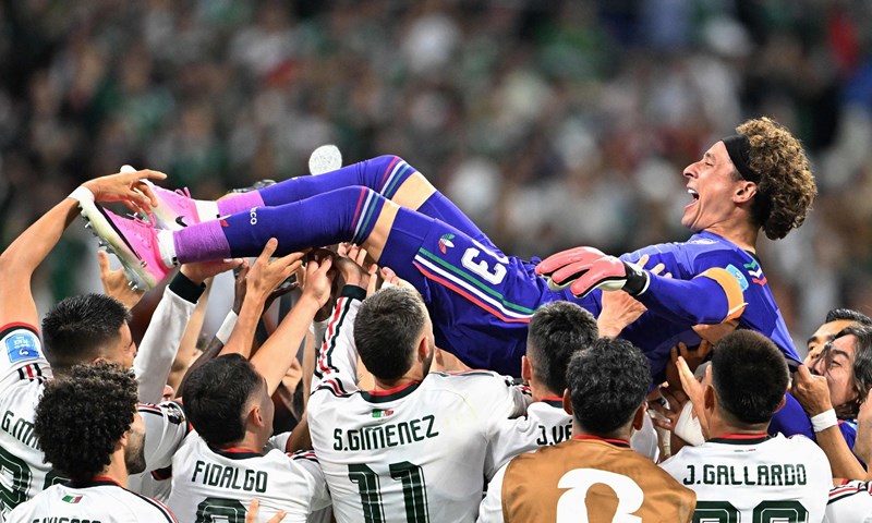 Oproštaj kakav je i zaslužio: Guillermo Ochoa otišao uz ovacije s punih tribina Aztece