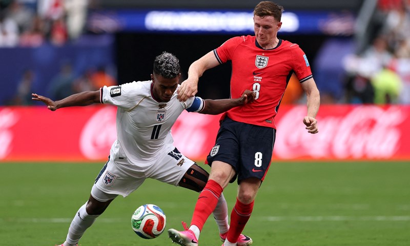 Jordan Henderson ispisao povijest Engleske, Bellingham si lijepo čestitao rođendan