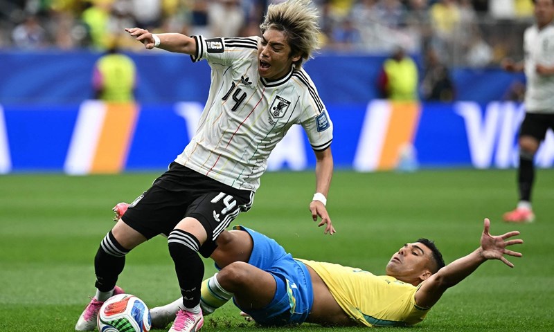 Brazil - Japan 2:1: Odluka u sudačkoj nadoknadi, Japanci nisu izdržali