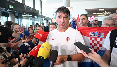 Dalić po slijetanju u Zagreb poslao zagonetnu poruku: 'Ovo je definitivno kraj jedne ere'