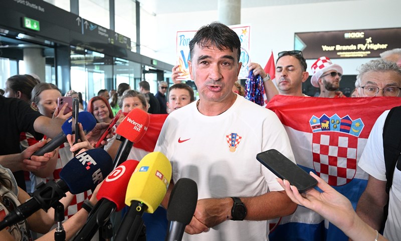 Dalić po slijetanju u Zagreb poslao zagonetnu poruku: 'Ovo je definitivno kraj jedne ere'