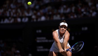 Premijerni Grand Slam naslov za Lindu Noskovu: Mlada Čehinja nakon velike drame u tri seta osvojila Wimbledon