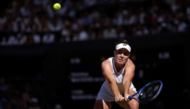 Premijerni Grand Slam naslov za Lindu Noskovu: Mlada Čehinja nakon velike drame u tri seta osvojila Wimbledon