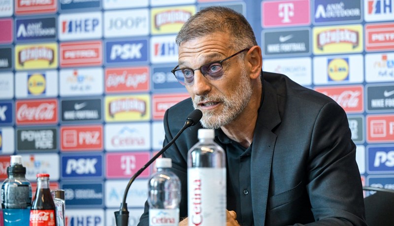 Bilić odgovorio na političke prozivke na predstavljanju: "Ako sam ja nedovoljno desno, onda ovaj svijet ne valja"