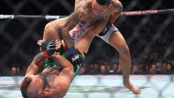 Dramatično obraćanje McGregora nakon ekspresnoga poraza: 'Moja je vjera bezuvjetna, molim u Isusovo ime'