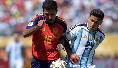 Španjolska - Argentina 1:0: Španjolska dominantom igrom do drugog naslova svjetskog prvaka!