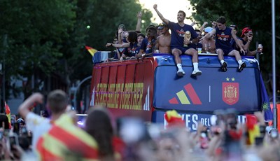 Spektakularna proslava na ulicama Madrida: Više od dva milijuna ljudi pozdravilo nove svjetske prvake