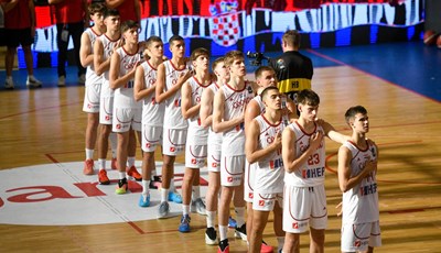 Treća pobjeda mladih Hrvata na EuroBasketu: Pala je i Rumunjska, slijedi okršaj s Crnom Gorom za prvo mjesto