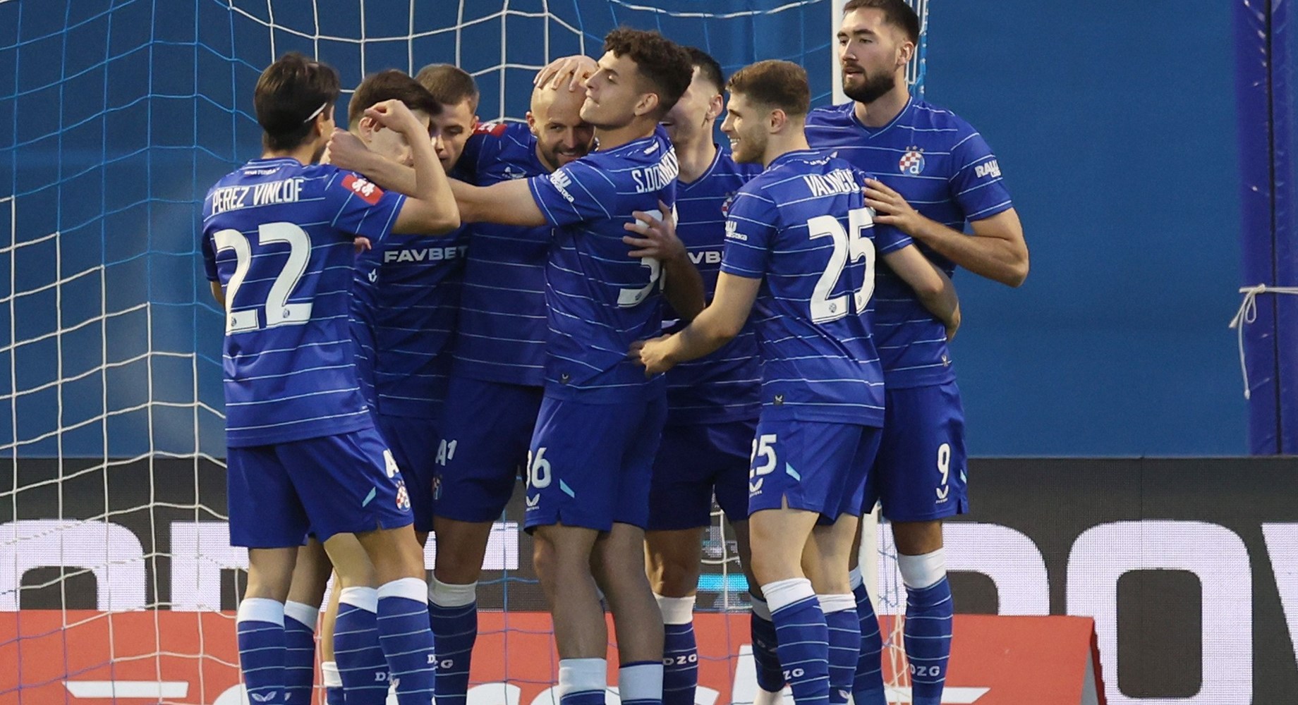 Dinamo - Viking: Nije pretjerano reći kako je ovo prva od dvije utakmice sezone za Modre