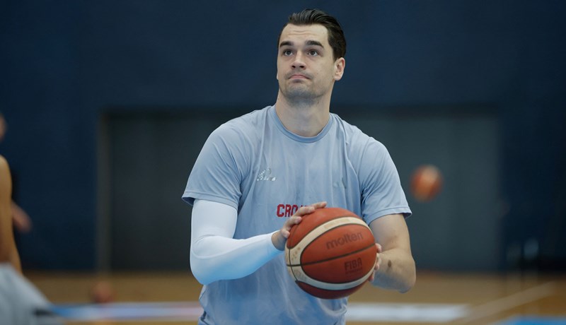 Otkriveni detalji ugovora Marija Hezonje u NBA ligi: Ostanak u Clevelandu nije siguran sve do studenoga