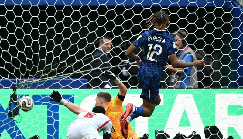 Liverpool sprema novi veliki transfer: Ponudili sto milijuna funti, ali Parižani traže još više