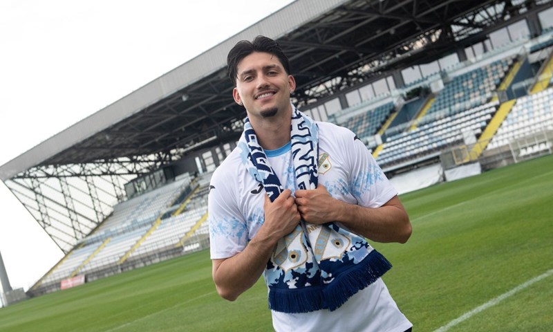 Rijeka predstavila novo lice na Rujevici: Stiže mladi napadač iz Bundeslige