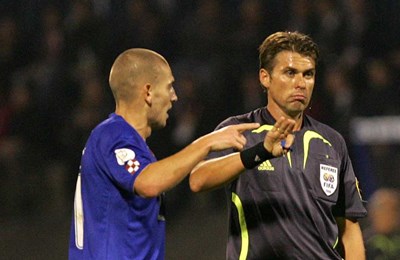 UEFA najavljuje velika ograničenja za VAR, oglasio se i šef sudaca: 'Ovo je nogomet, a ne PlayStation'