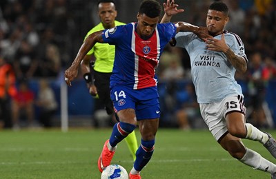 PSG - Aston Villa 2:1: Kako je Doue kaznio Cashovu neopreznost i donio PSG-u prvu titulu u novoj sezoni