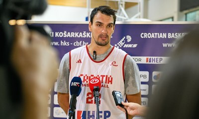 Šarić imao večer za zaborav, Efes teško poražen kod Olympiacosa