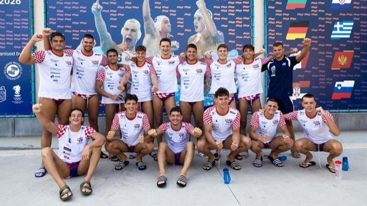 Hrvatski U20 vaterpolisti svladali susjede te izborili polufinale Europskog prvenstva