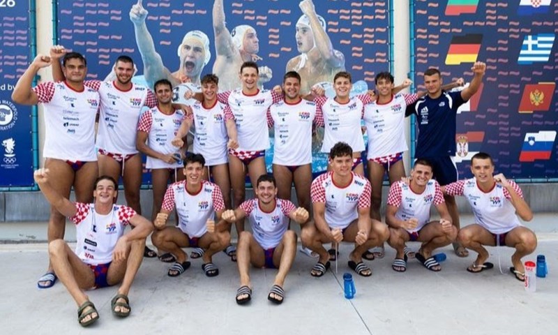 Hrvatski U20 vaterpolisti svladali susjede te izborili polufinale Europskog prvenstva