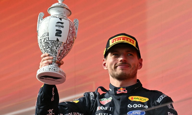 Max Verstappen prekinuo sva nagađanja: Potpisao je novi višegodišnji ugovor s Red Bullom