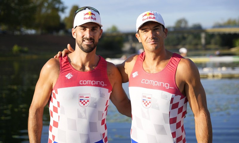 Braća Sinković u Amsterdamu u lovu na svoju jubilarnu svjetsku medalju