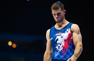 Illia Kovtun nakon što mu je bronca iskliznula iz ruke: 'Zlato na ručama ili na preči? Želim oba'
