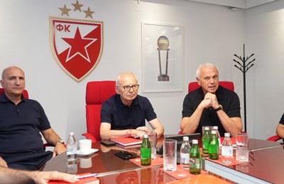 Prijava protiv Crvene Zvezde stigla u Uefu: Zbog veličanja ratnog zločinca traže izbacivanje iz europskih kupova