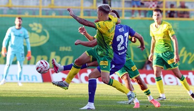 Istra 1961 - Dinamo 2:2: Domaćin nije izdržao pritisak, Modri u završnici do boda