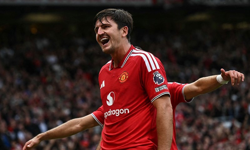 Manchester United zabio pet komada na Old Traffordu i upisao prvu pobjedu sezone