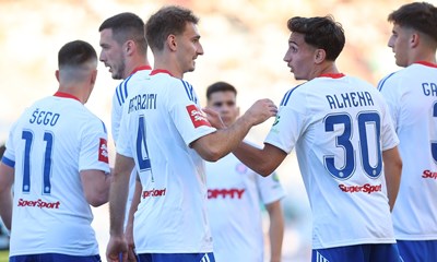 Iker Almena 'izbrisao povijest' s Hajdukom: Je li ovo neslužbena potvrda transfera u Dinamo?