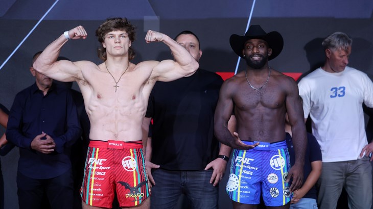 Will Currie - Anthony Ivy: Britanac "dobio batine", Ivy slavio jednoglasnom odlukom sudaca