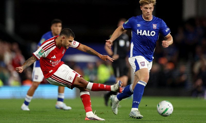 Arsenal lako do pobjede, Liverpool se namučio s Tottenhamom