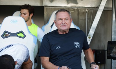 Kek: 'Moramo biti pametni, a ne budale pa da poletimo'