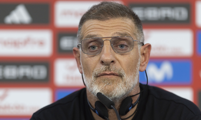 Bilić: 'Bio sam koncentriran na igrače, jednostavno sam zaboravio staviti ruku na srce'