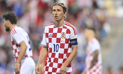Modrić u suzama: 'Tu sam 20 godina, prvi put osjećam sram. Nedopustivo, od prvog do zadnjeg'