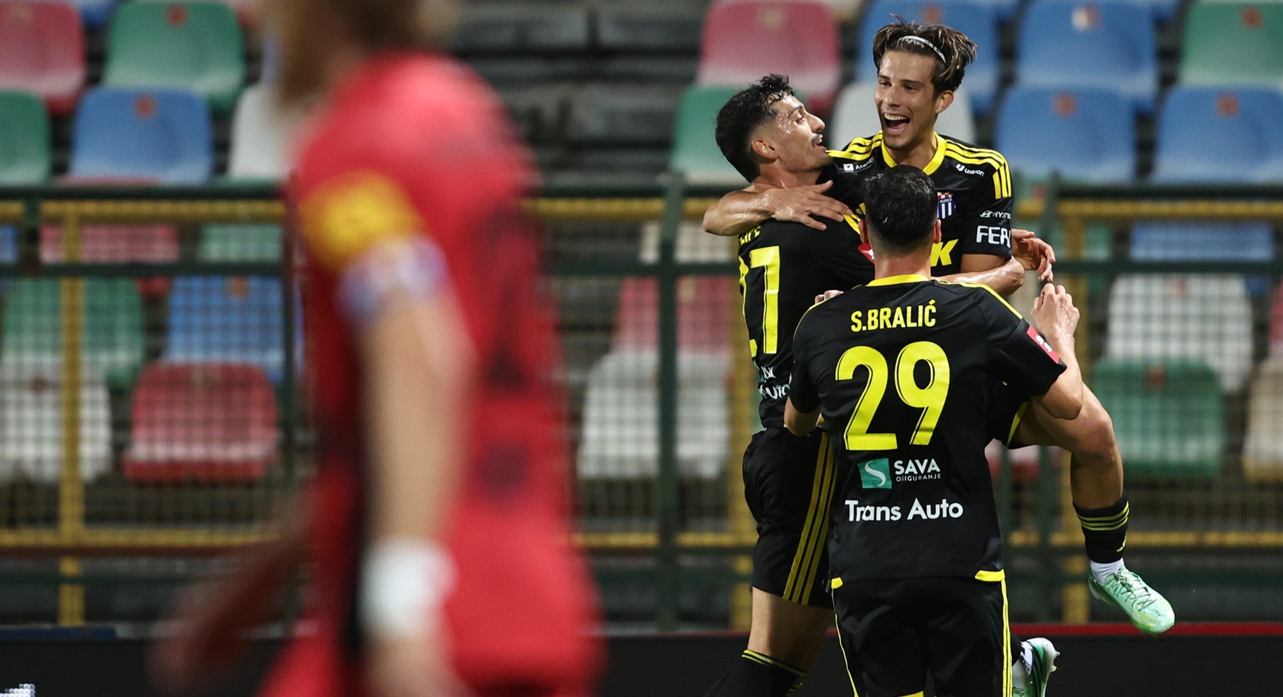 Gorica - Rudeš 1:2: Velika pobjeda Rudeša, Gorica razočarala i pala na zadnje mjesto tablice SHNL-a