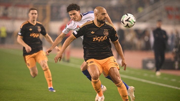 Ajaxov veznjak nakon Poljuda: 'Njihovi navijači su im pomogli, bakljada je usporila utakmicu'