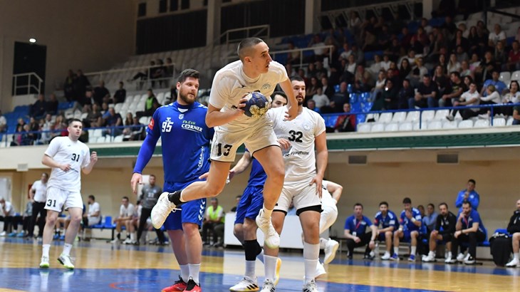 16-godišnji brat Kielove zvijezde uništio Trogirane u prvom susretu drugog kola EHF Europskog kupa