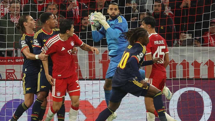 Liga prvaka: Luda večer u Münchenu i remi Bayerna i Arsenala, Ivanović pogodio stativu, Lens potonuo u Bruggeu