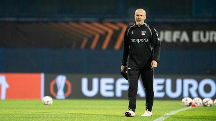 Radio je na baušteli te s bratom vodio Bundesligaša. Upoznajte trenera NEC-a Dicka Schreudera
