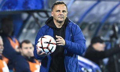 Ako Dinamo želi u dobrom raspoloženju dočekati kraj sezone, morat će vrlo brzo povlačiti 'bolne poteze'