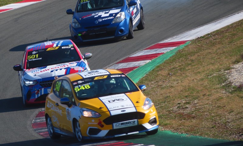 Hrvatski automobilisti ovog vikenda na Hungaroringu, Dubrovnik Racing nadomak ekipnog naslova prvaka