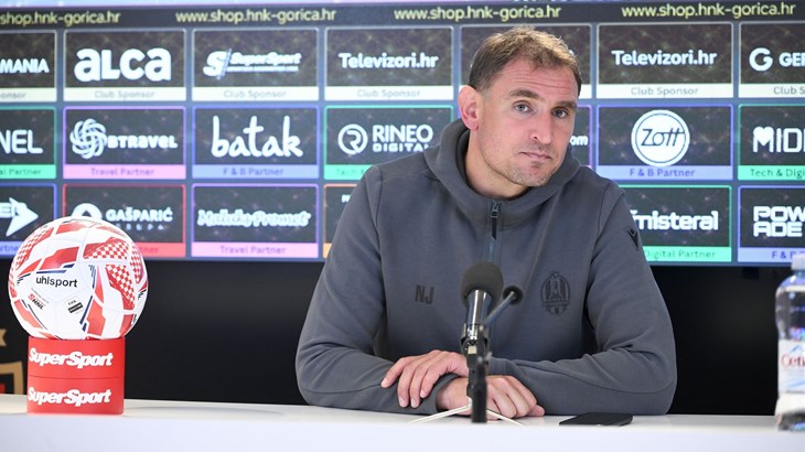 Jelavić: 'Karačić je i prije utakmice imao problema, riskirali smo, ali u drugom dijelu nije mogao nastaviti'