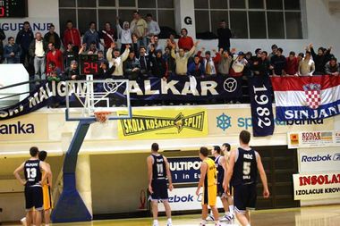 Slika 1 od 1.