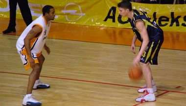 Slika 2 od 3.