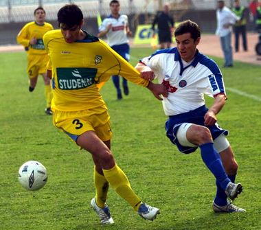 Slika 2 od 3.