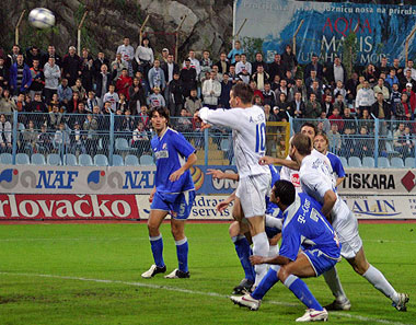 Slika 1 od 1.