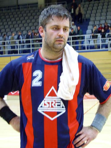 Slika 2 od 3.